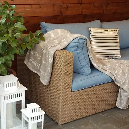 Cami - With A Soul Daire