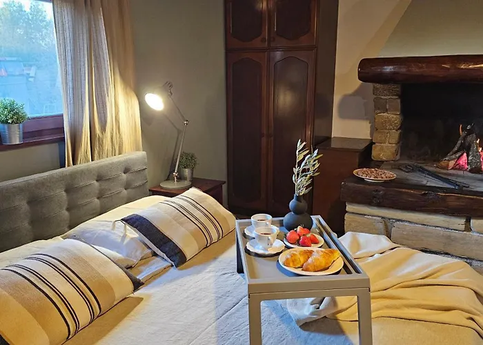 Cami - With A Soul Apartment Gracisce