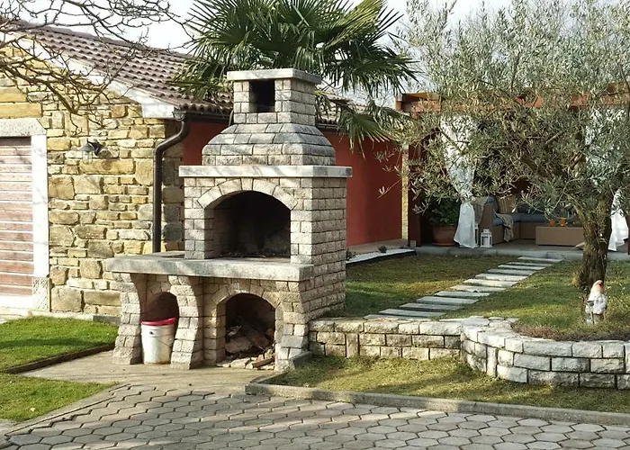 Cami - With A Soul Apartment *